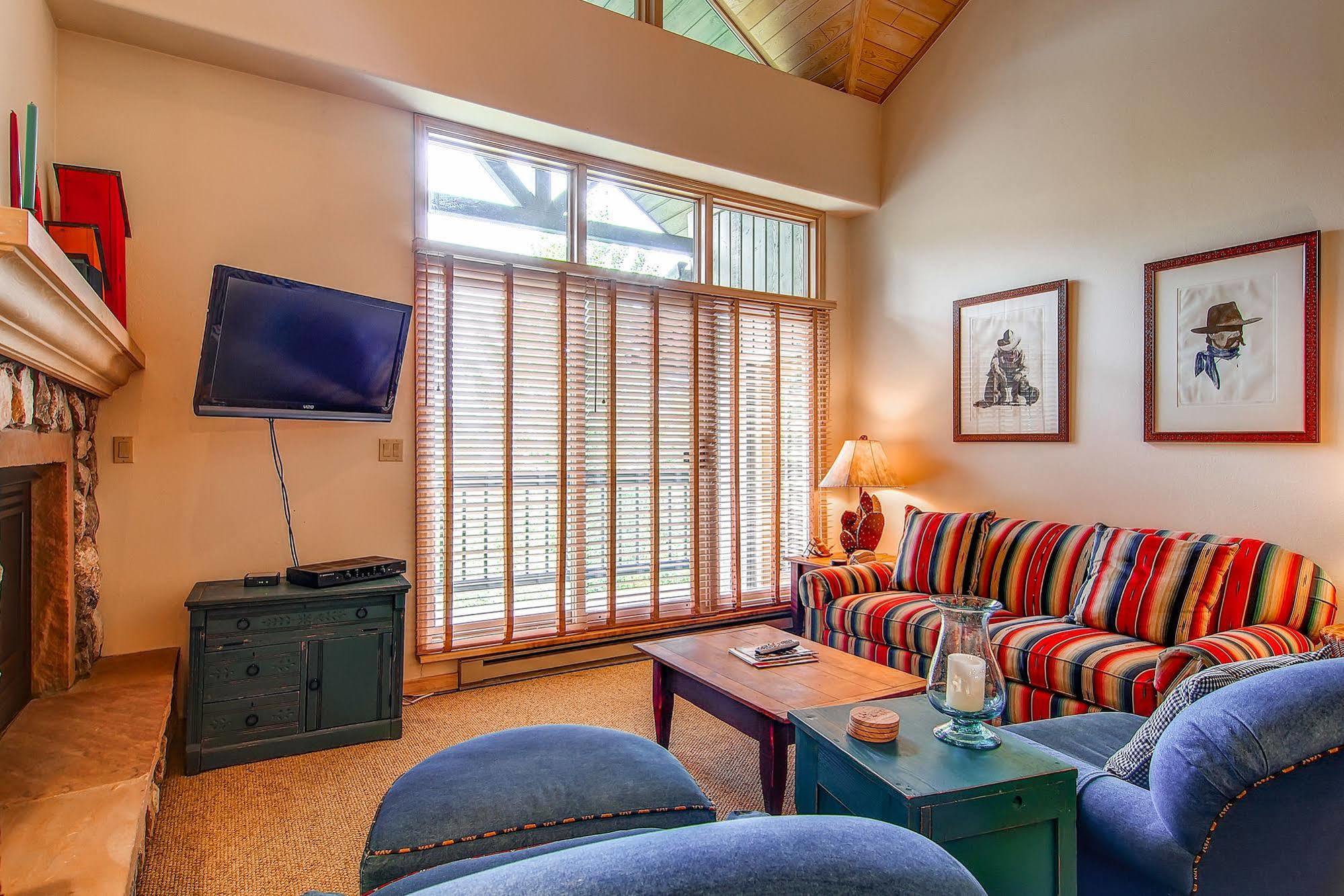 Borders Lodge By East West Hospitality Beaver Creek Eksteriør bilde